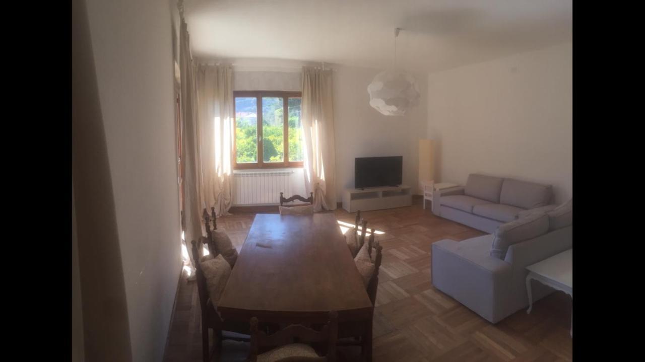 Casa Romeo Appartamento Con Posto Auto Finale Ligure Exterior photo