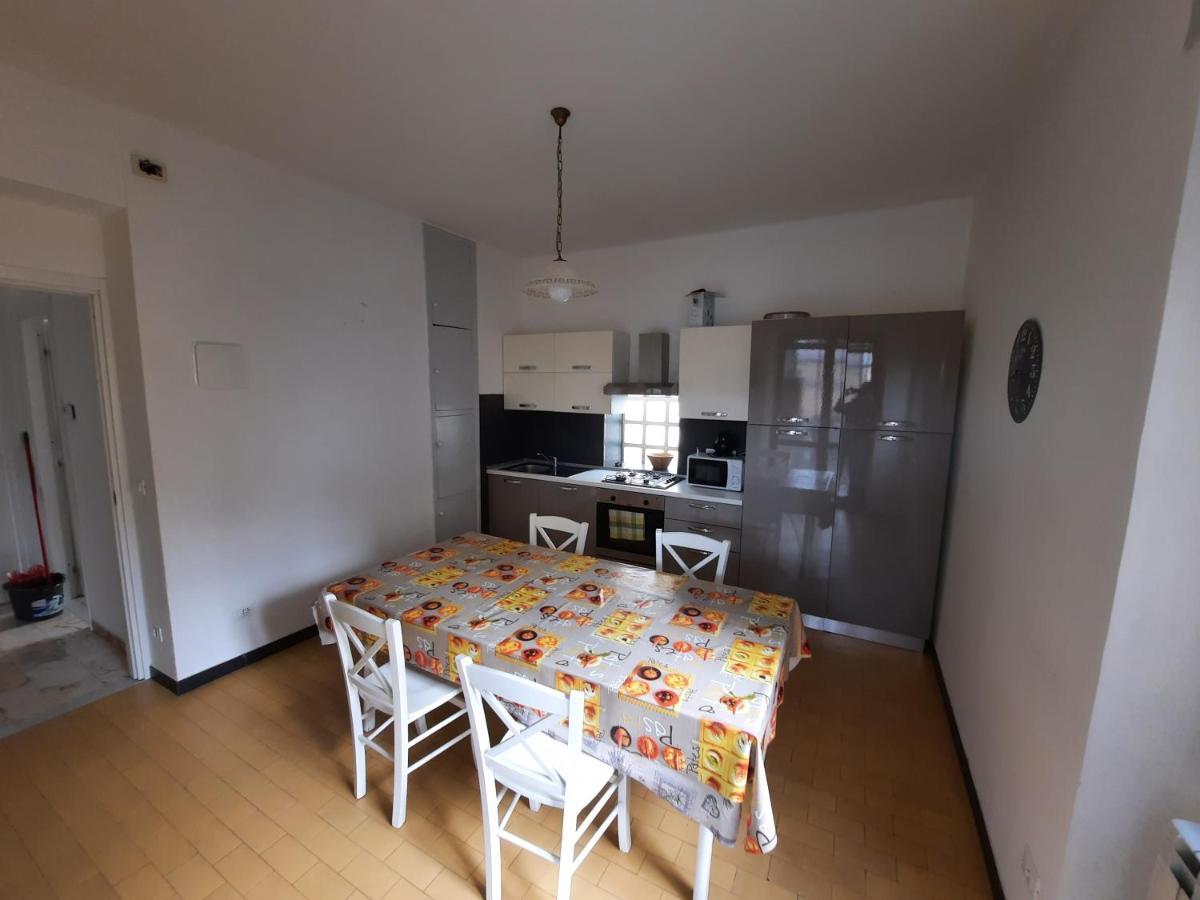Casa Romeo Appartamento Con Posto Auto Finale Ligure Exterior photo