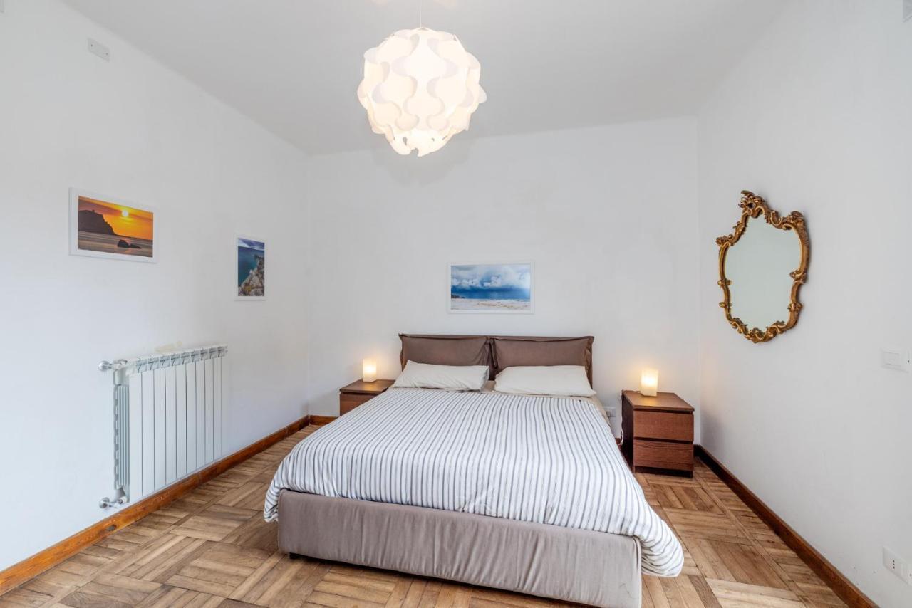 Casa Romeo Appartamento Con Posto Auto Finale Ligure Exterior photo