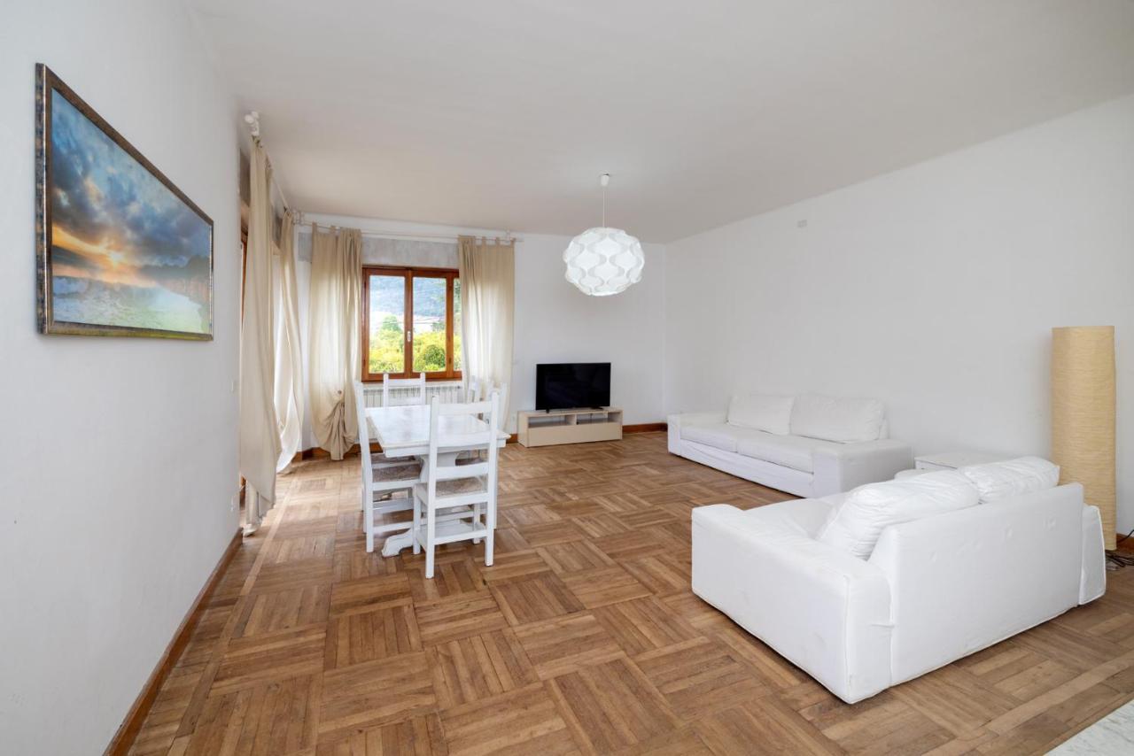 Casa Romeo Appartamento Con Posto Auto Finale Ligure Exterior photo