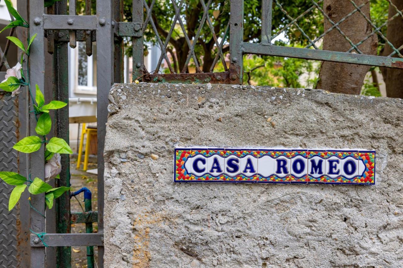 Casa Romeo Appartamento Con Posto Auto Finale Ligure Exterior photo